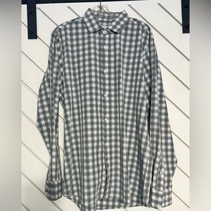 Mizzen + Main Mens dress shirt